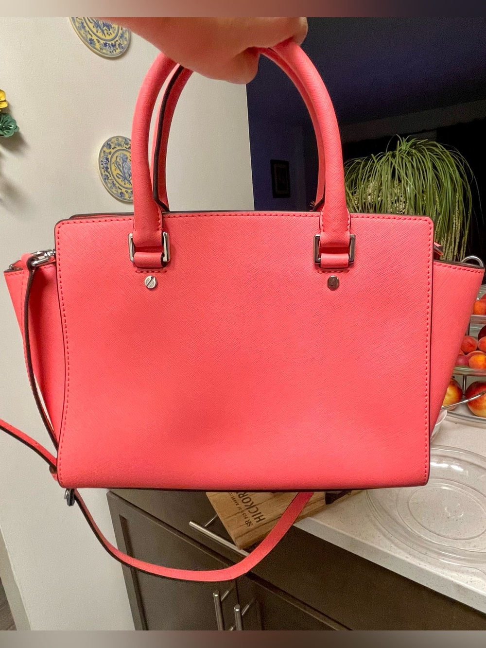 Like New Michael Kors Genuine Leather Pink Satchel convertible Selma - Picture 9 of 15